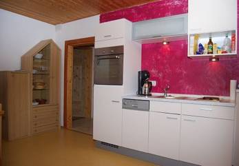 Küche der Wohnung Gasthof, Tradition, Aschau, Chiemsee, Chiemgau, Einlieger, Wohnung, Bergblick, Berge